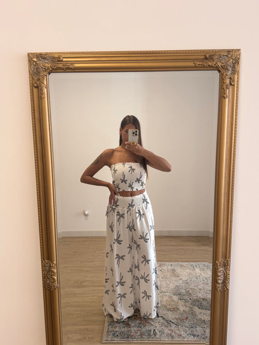 Conjunto Palmera Negro | Tendencia Moda 2025