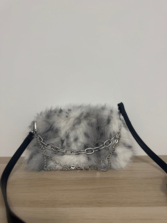 Bolso pelo zeta