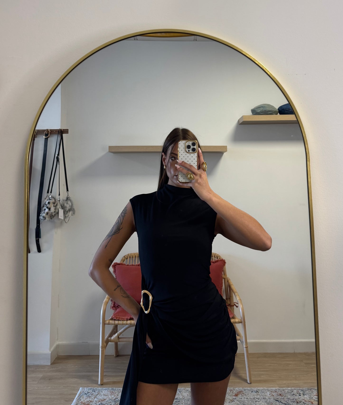 Vestido cuello hebilla