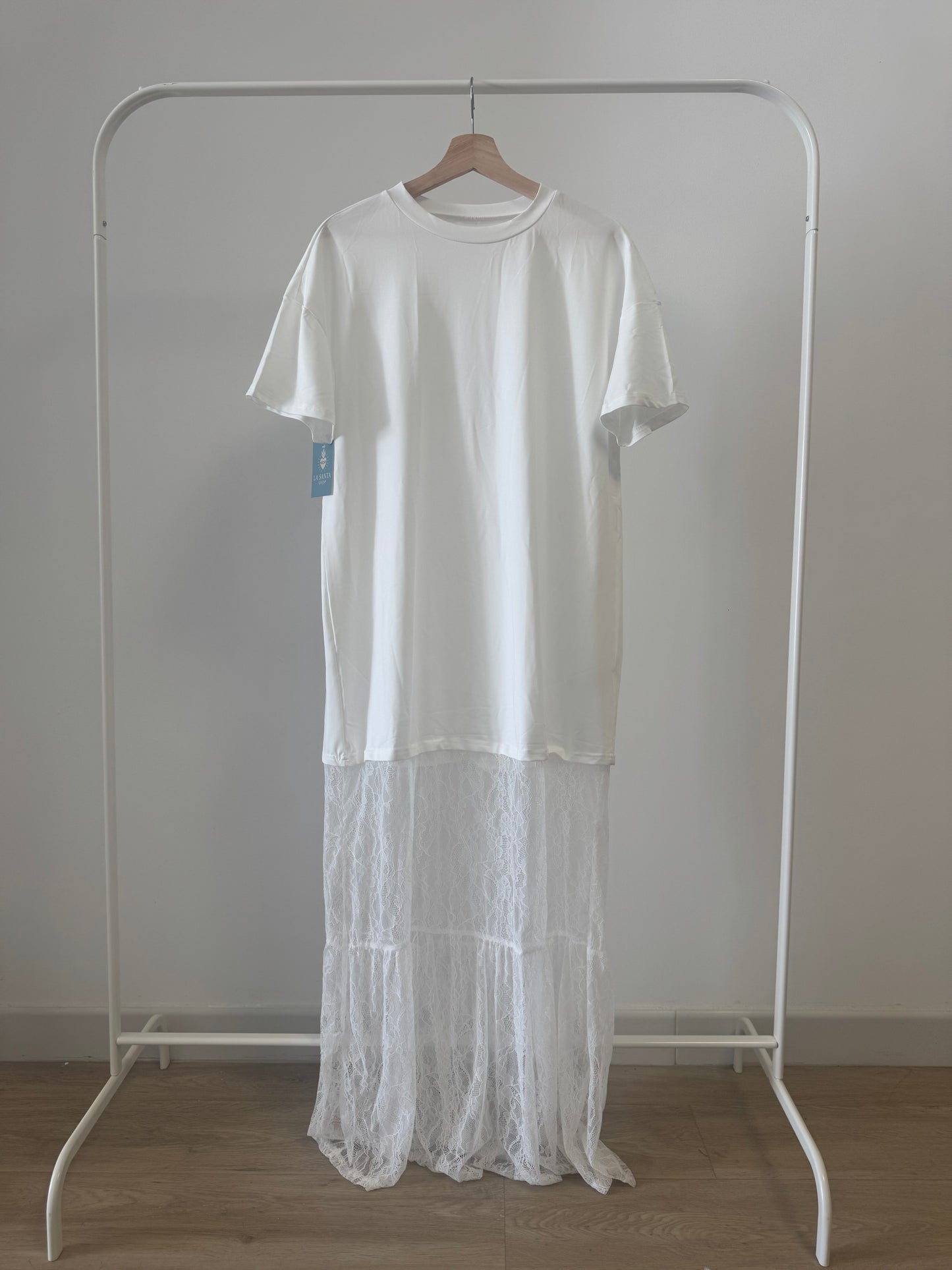 Vestido Encaje Oversize | Tendencia Moda 2025