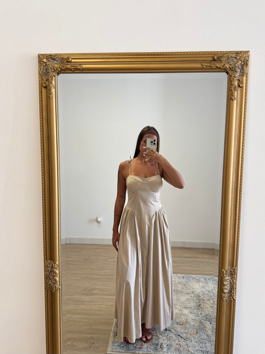 Vestido Picnic Beige | Tendencia Moda 2025