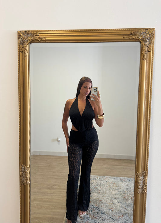 Mono Encaje Negro | Tendencia Moda 2025